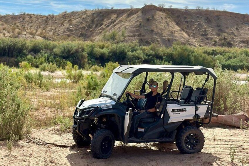 Guided UTV Safari and Zoo Tour near Las Vegas 3