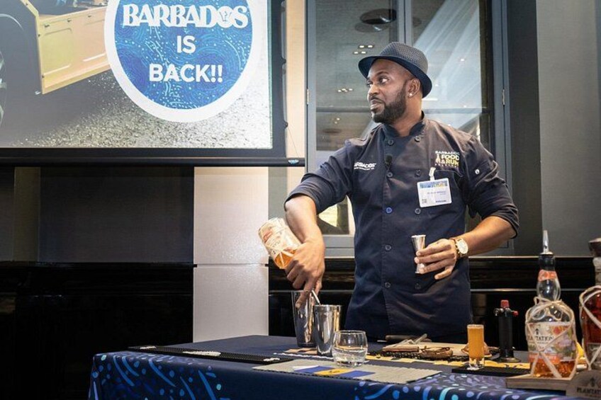 Mixology Class in Bridgetown – 10 Minutes from Cruise Terminal 3