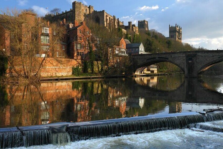 Family Walking Tour in Durham