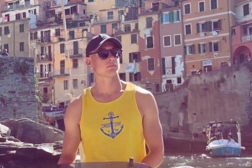 3 Hour shared Cinque Terre tour + Swim Stops at Secluded Beaches! 5