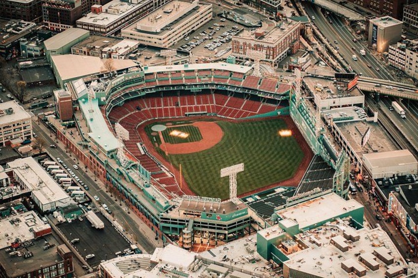 30-Min Private Helicopter Skyline Tour of Boston 5