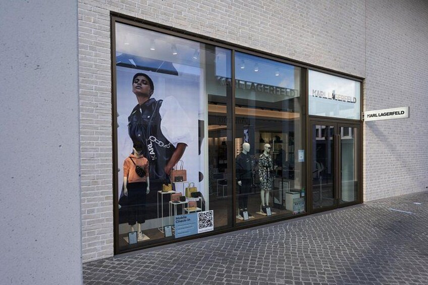 Private Shopping Tour from Stuttgart City to Outletcity Metzingen 3