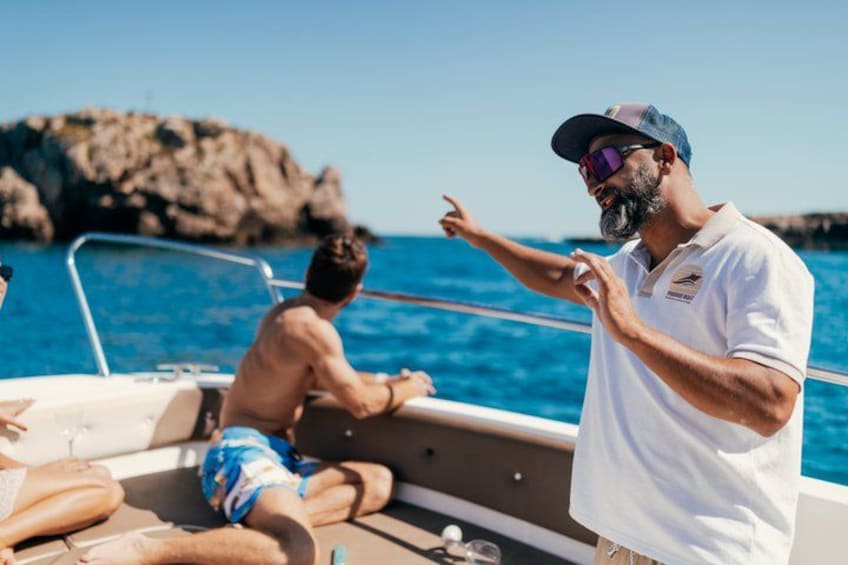Polignano Boat Tour from San Vito : Caves, Volare, Swim & Prosecco 3