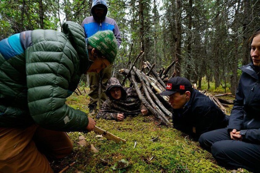 Denali Primitive Survival - 4hr Easy Hiking & Survival Workshop 5