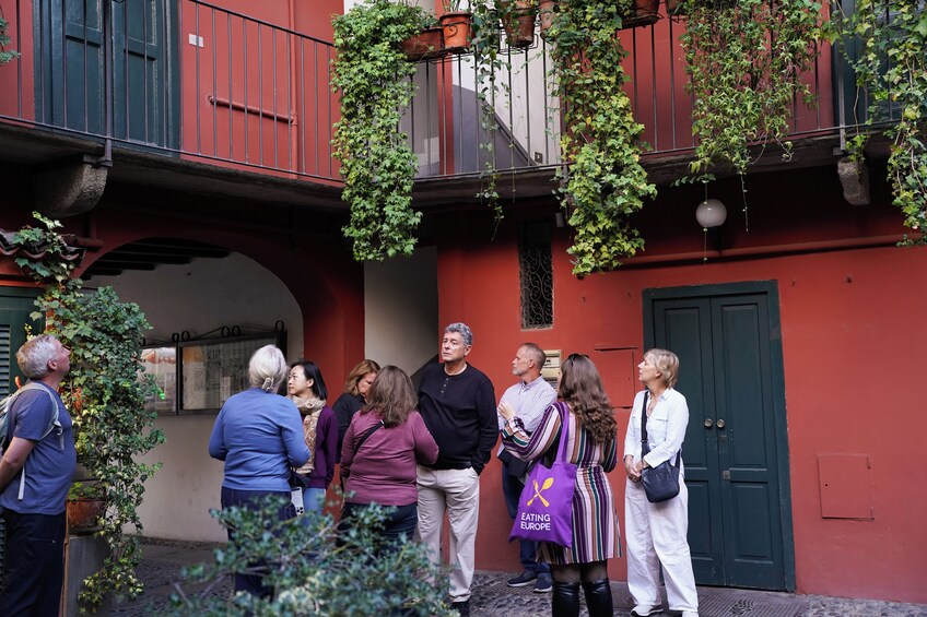 Eating Milan: Navigli Food & Drinks Tour 2