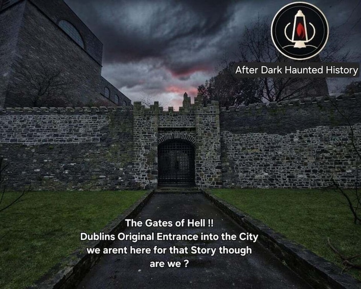 Picture 4 for Activity Dublin After Dark Haunted History 2