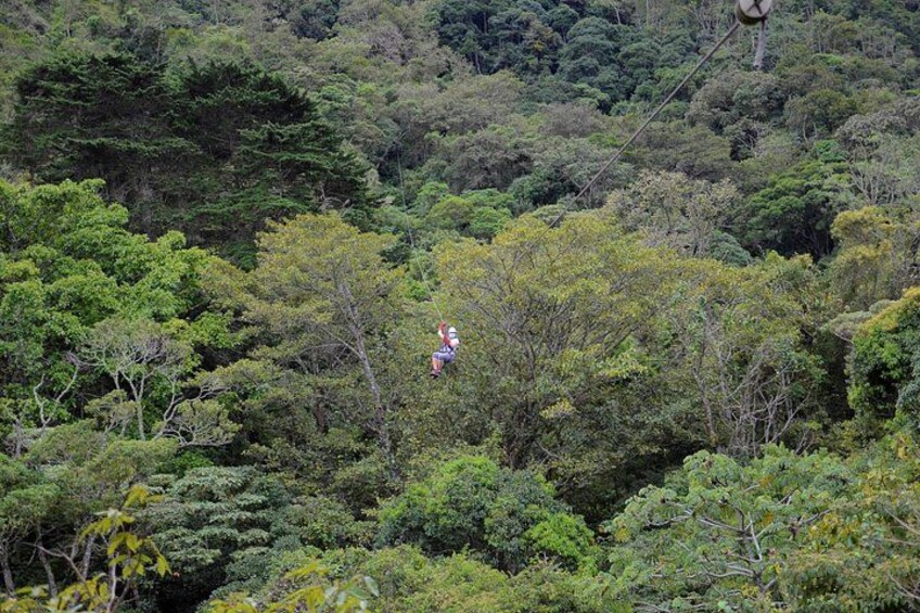 Zipline tour on the central valley of Costa Rica 1
