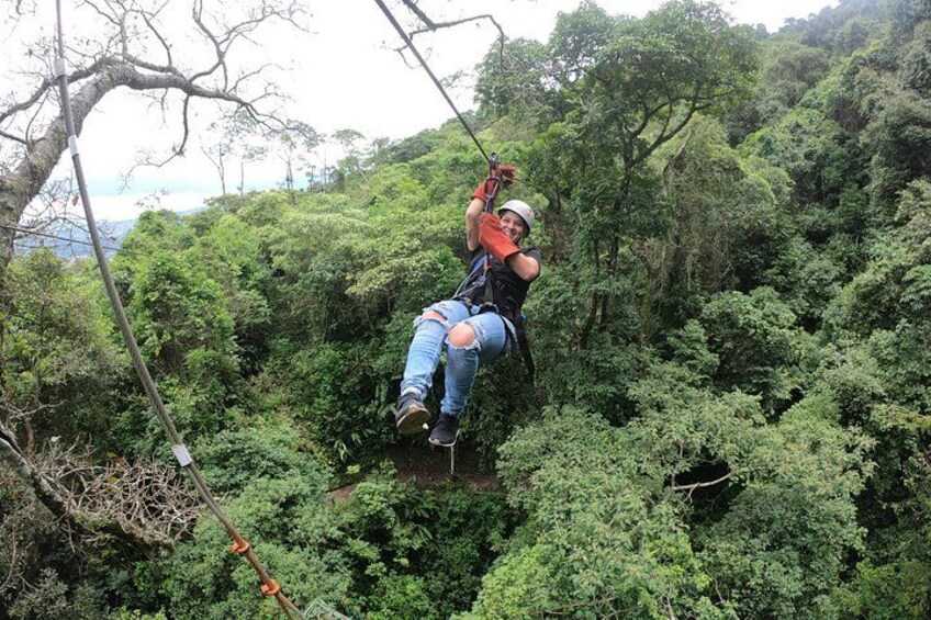 Zipline tour on the central valley of Costa Rica 3