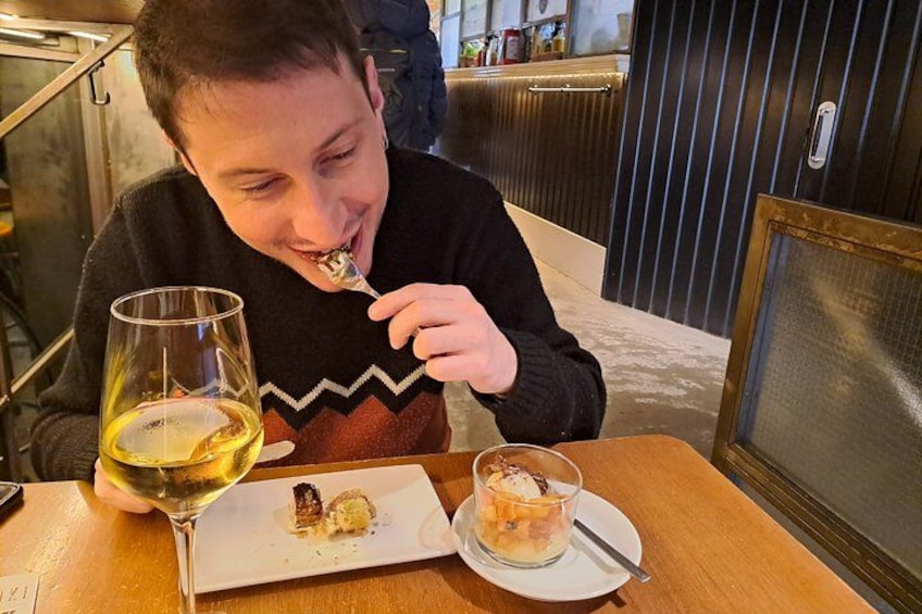Bilbao Food Tour: Pintxos, Drinks, and Tapas with a Local 4