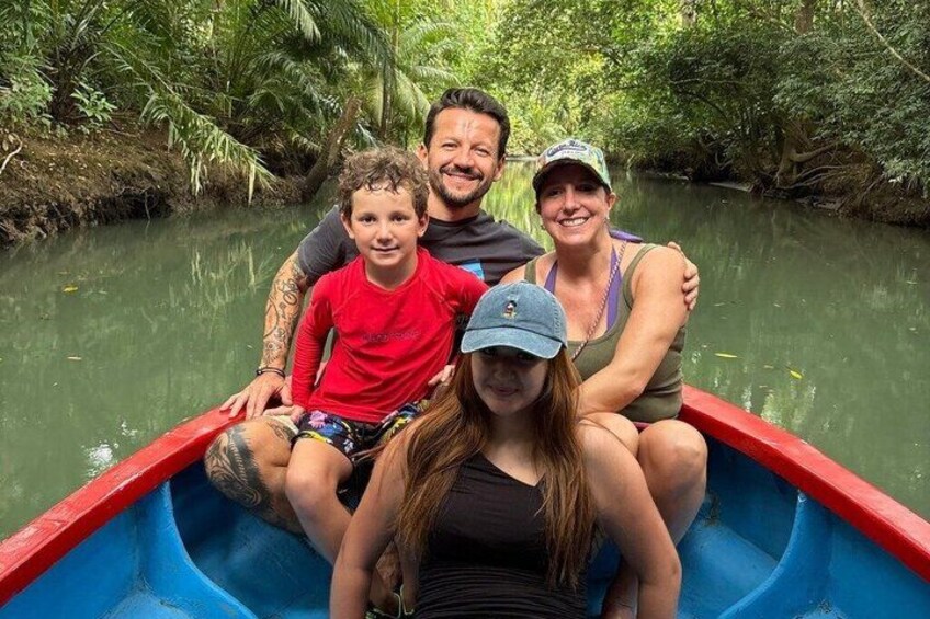 Manuel Antonio Quepos Mangrove Boat Tour with Snack 1