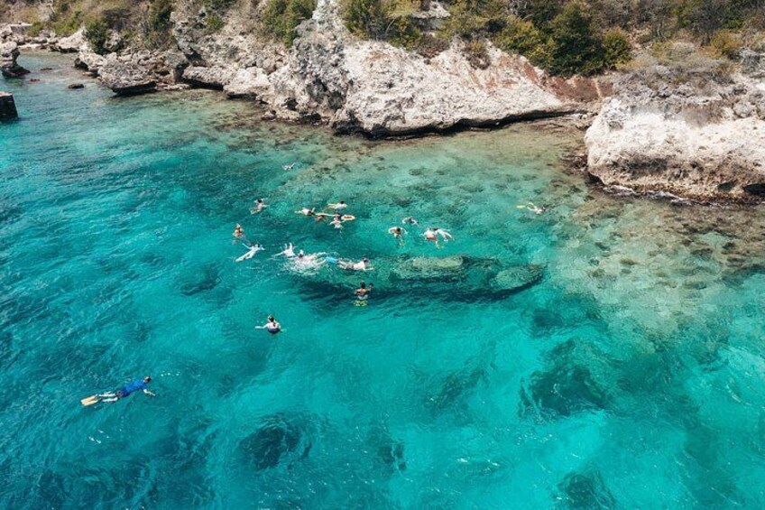 Snorkel Cruise with BBQ Lunch and Open Bar 4