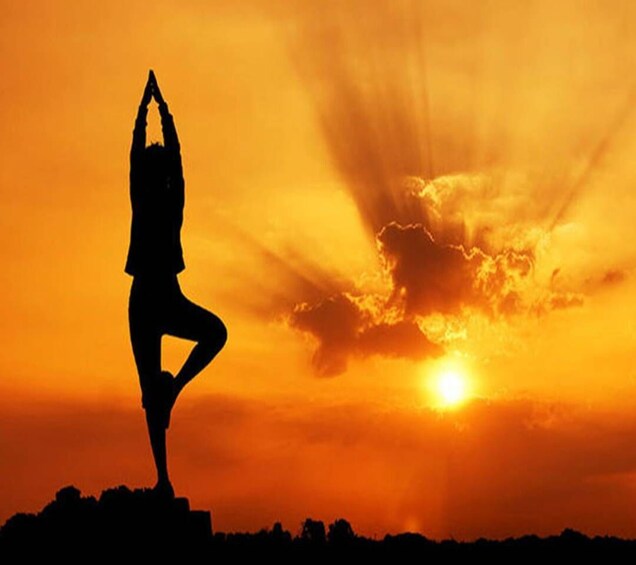 Varanasi: Morning Yoga on the Bank of the Ganga River 1
