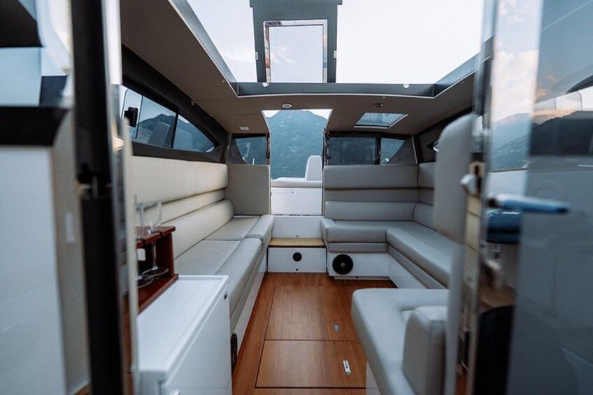 Private Boat Tour on Lake Como 5