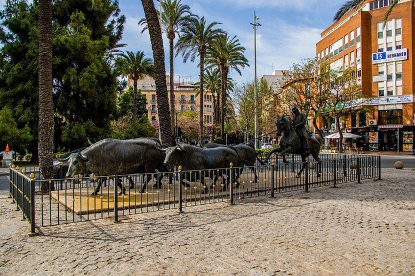 Bullfighting statues 2