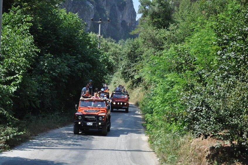 Full-Day Alanya Jeep Safari to Taurus Mountains Guided Tour 1