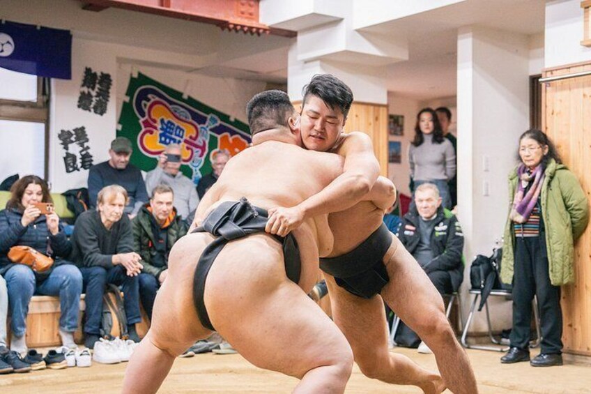 Authentic Tokyo Sumo: Enter the Ring & Chanko Lunch 5