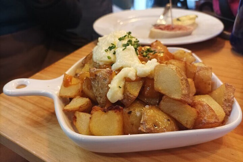 Valencia Food Tour: Tapas, Drinks and Delights with a Local 1