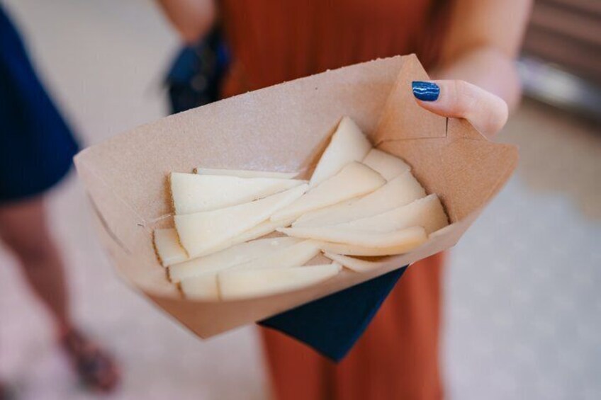 Valencia Food Tour: Tapas, Drinks and Delights with a Local 5