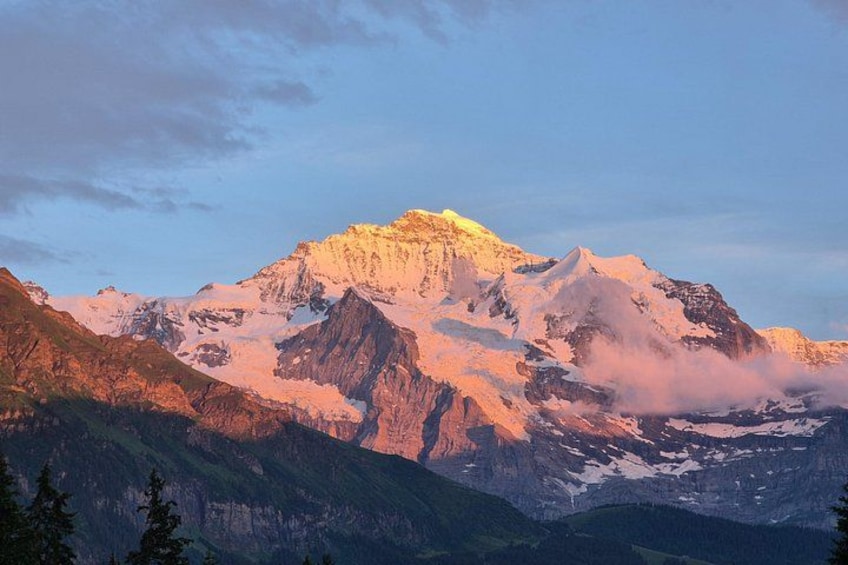 The best Sunset hike with Cheese Fondue 1