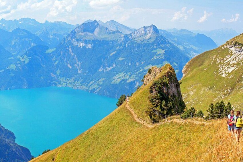 Stoos Ridge Panorama Hike | From Lucerne 4
