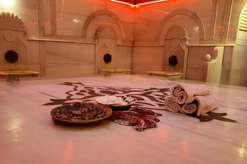 Acemoglu Historical Turkish Bath with Private Options 5