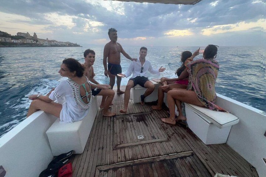 Boat excursion in Cefalù and snorkeling 3 hours fruit and drink 5