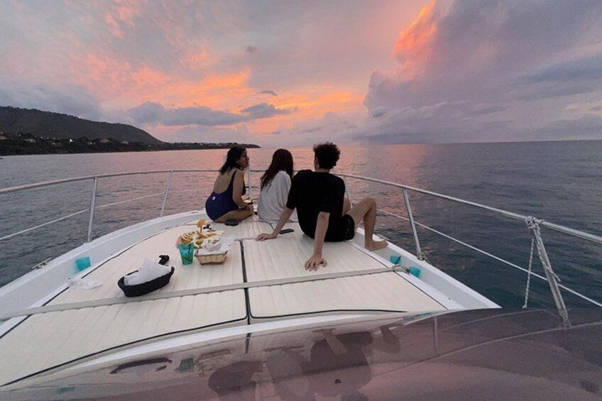 Boat excursion in Cefalù and snorkeling 3 hours fruit and drink 3