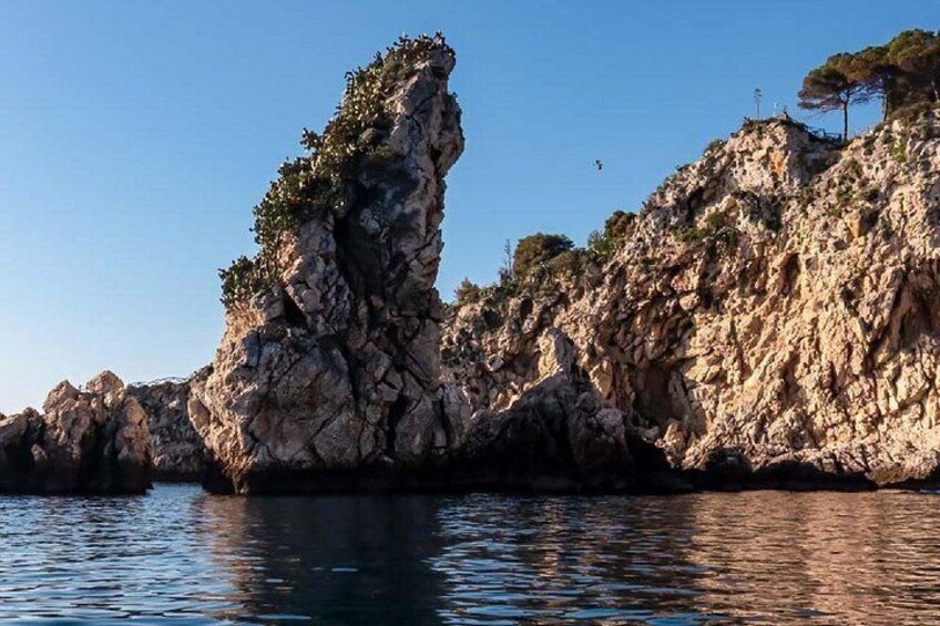 taormina Half day with lunch in luxury private cruise 3