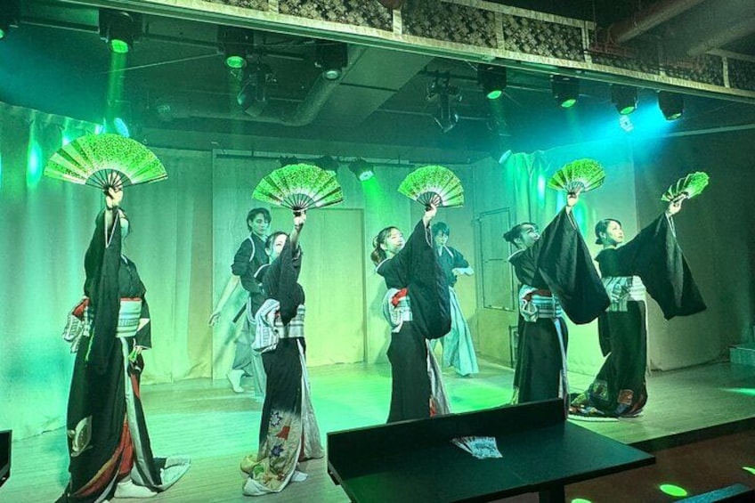 Enjoy traditional Japanese culture with contemporary music. 4