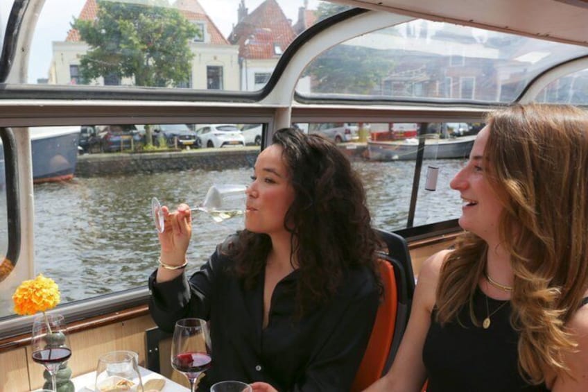 Haarlem: The Cheese and Wine Evening Cruise 1