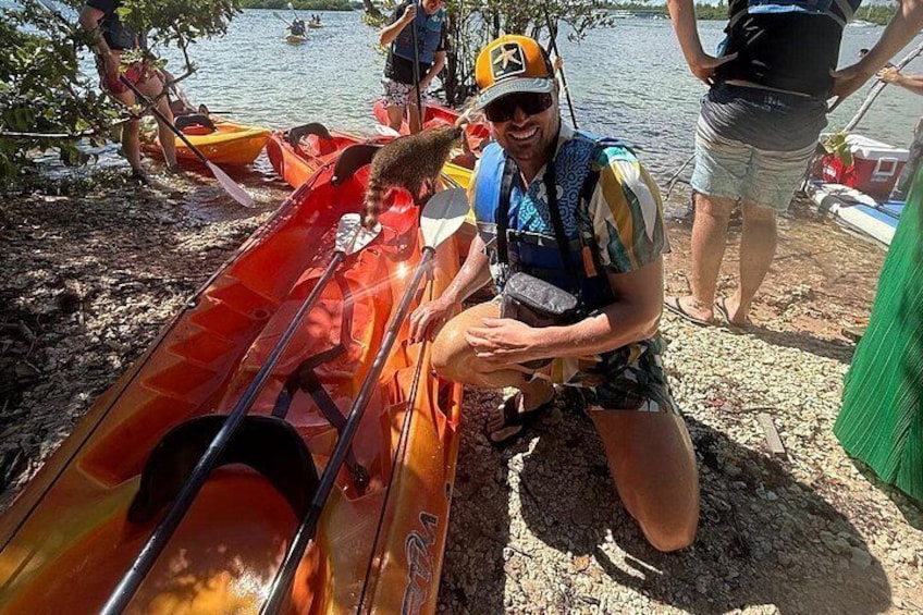 Raccoon Island Exploration on SUP/Kayak 2