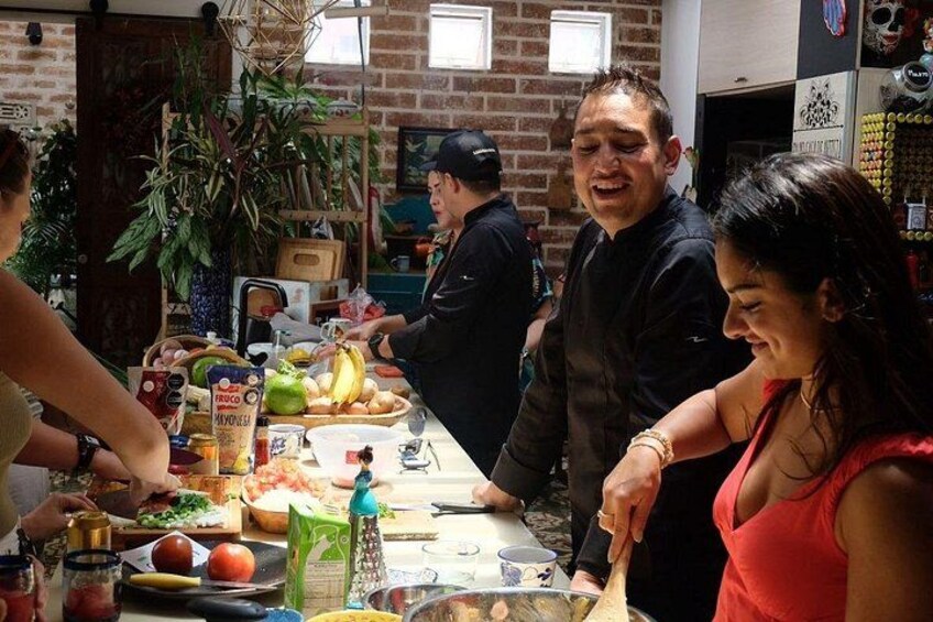 Sabor Colombiano Cooking Studio 3