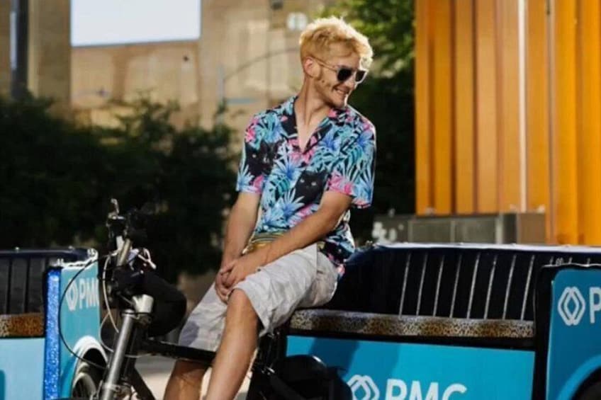Austin Mural and Instagram Tour by Electric Pedicab 5