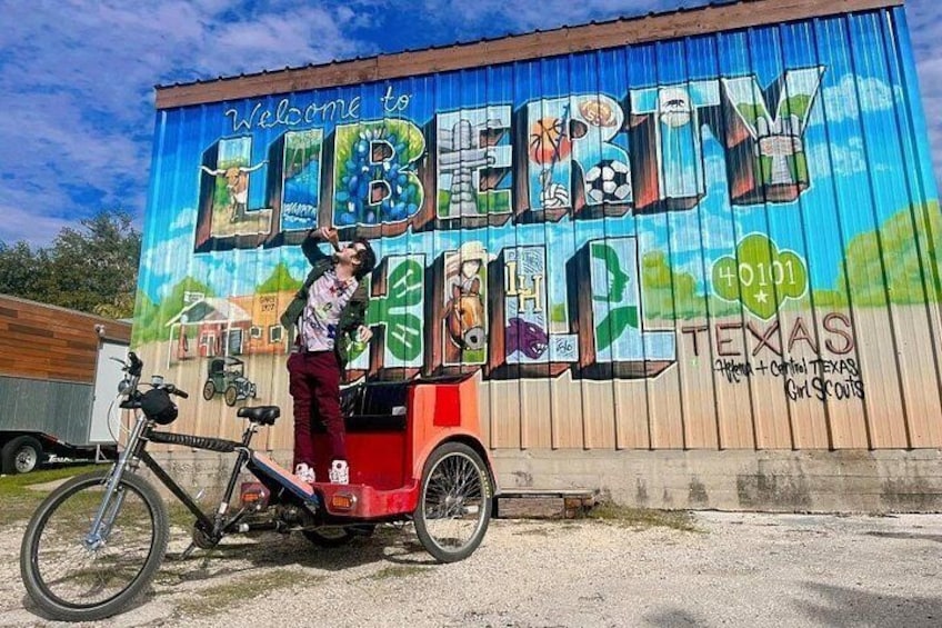 Austin Mural and Instagram Tour by Electric Pedicab 2