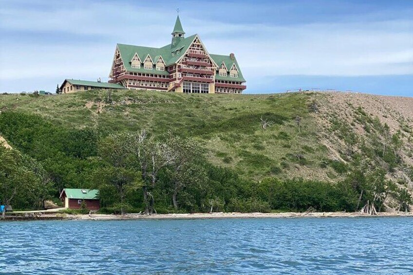 1 Day Waterton Lakes National Park Tour from Calgary