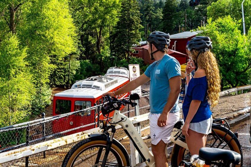 Electric E-Bike Tour of Manitou Springs & Garden of the Gods 2