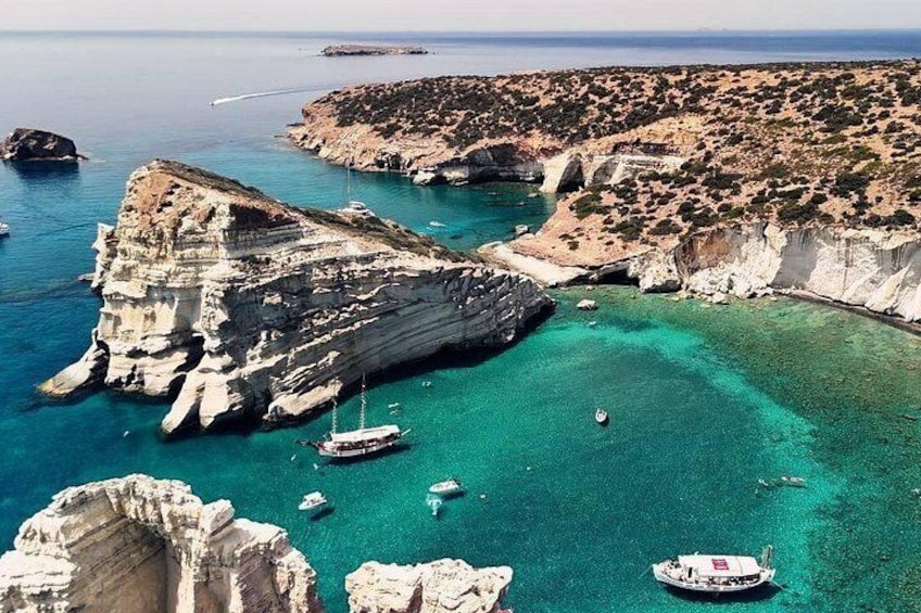 Milos Luxury Catamaran Cruise to Kleftiko Bay with Lunch 3
