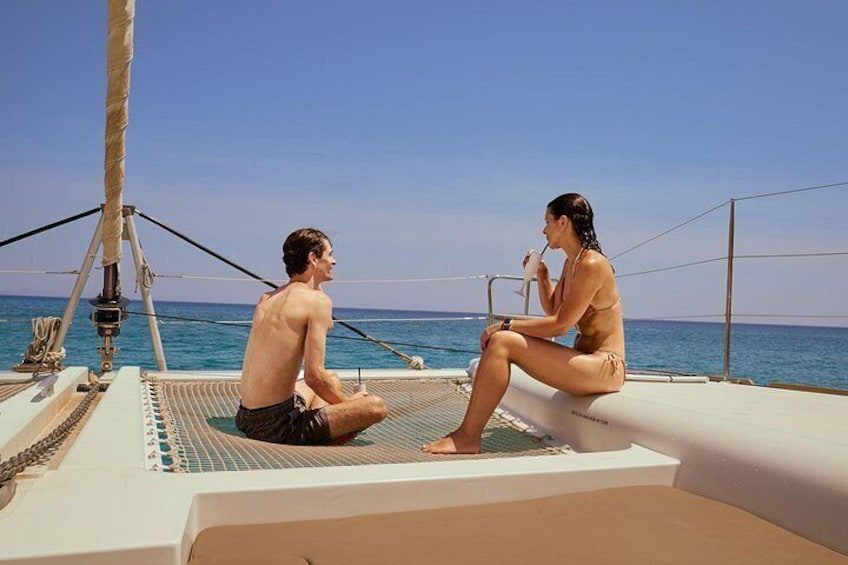 Milos Luxury Catamaran Cruise to Kleftiko Bay with Lunch 2