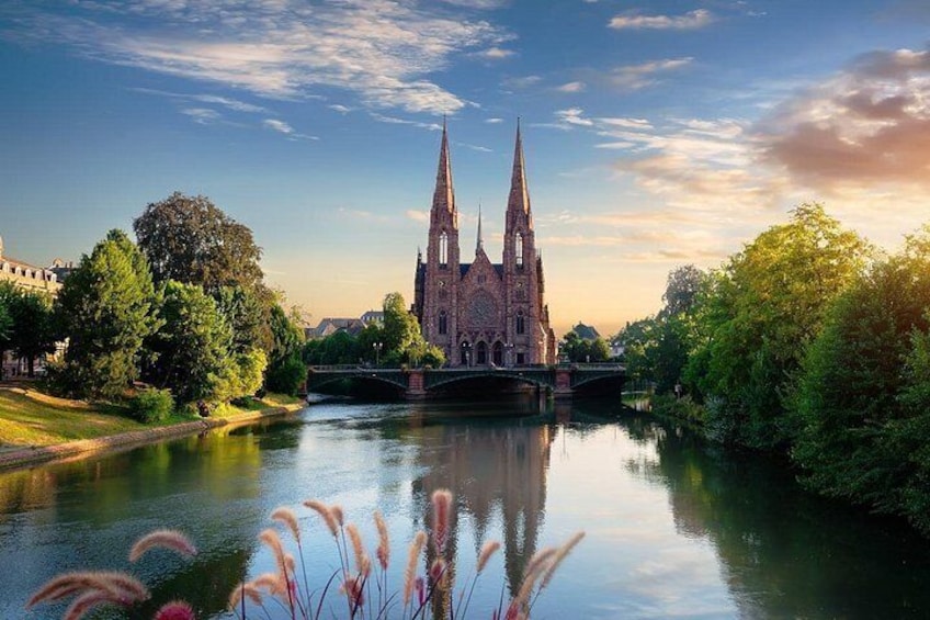 Gourmet Bike Tour with a Locals in Strasbourg 2