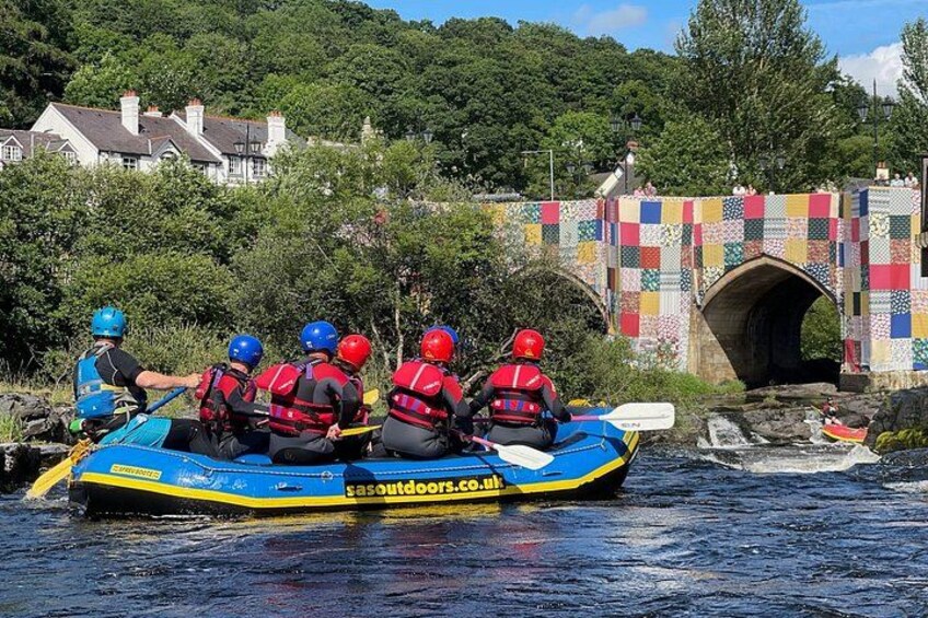 White Water Rafting Experience in River Dee in Llangollen 2