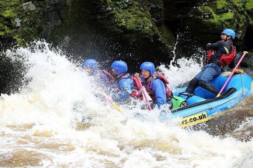 White Water Rafting Experience in River Dee in Llangollen 2