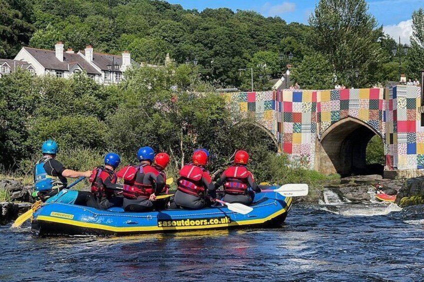 White Water Rafting Experience in River Dee in Llangollen 5