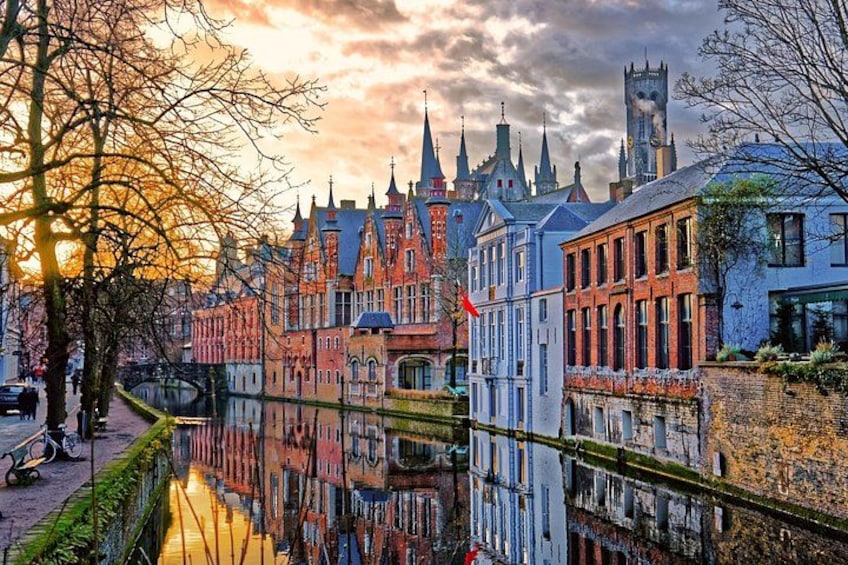 Half Day Private Historical Tour of Bruges 2
