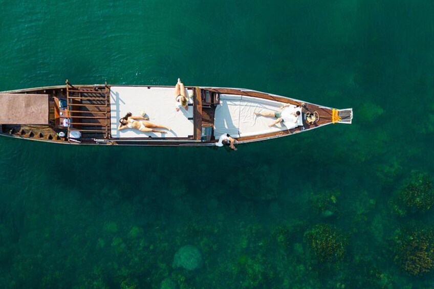 Private Pig Island & Koh Taen Luxury Longtail Tour 1