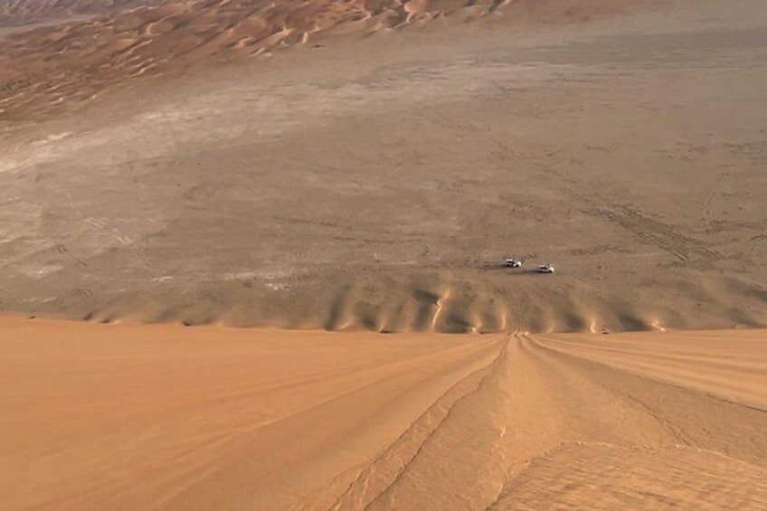 Full Day Liwa Desert Sunset Safari Tour / picnic dinner at Oasis 4