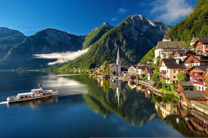 Hallstatt, St. Wolfgang & St. Gilgen Day Trip from Salzburg 1