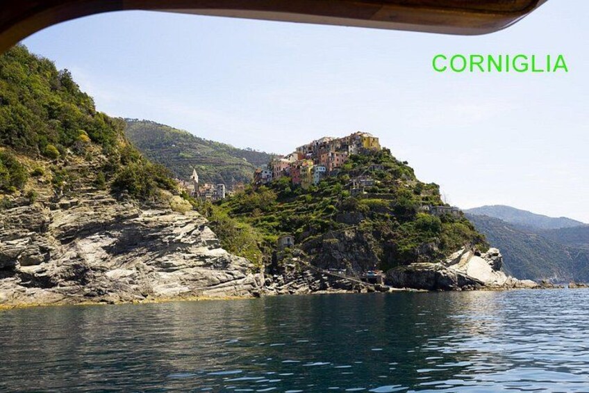 8 Hours Cinque Terre with Lunch on Boat in Spezia 4