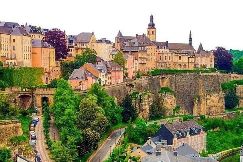 Tip-Based Luxembourg Walking Tour in English 2