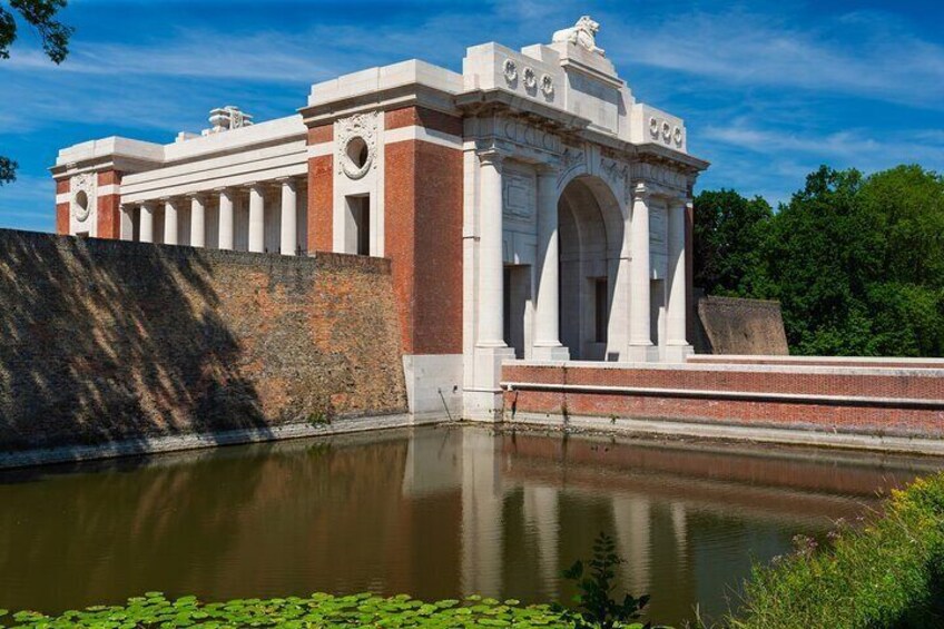 Full Day Private Tour to WWI Passchendaele Base in Ypres