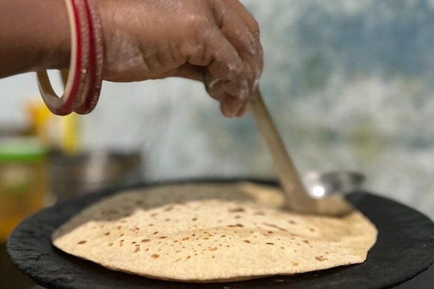 Traditional Indian Home Cooking Private Class in Hampi 5